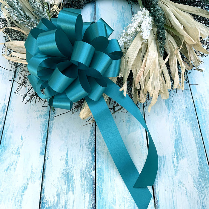 teal wreath decor