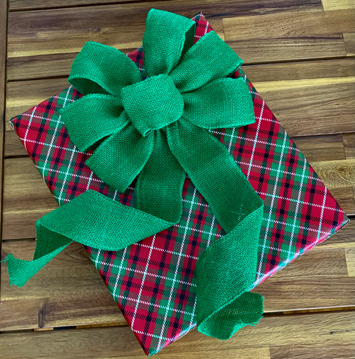 emerald-green-burlap-bow