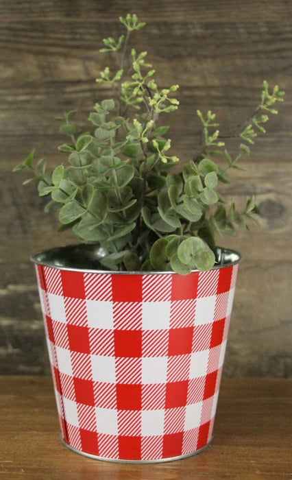 checkered-tin-bucket