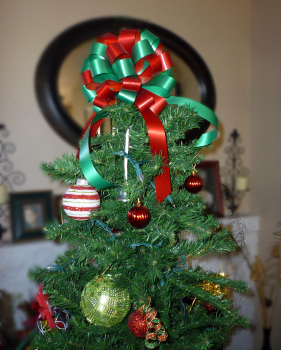 Christmas-tree-topper-red-green-bow