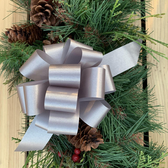 silver-gift-bows